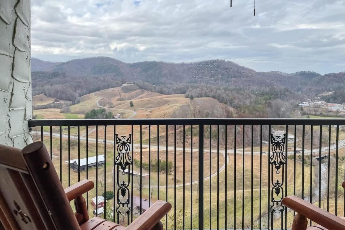 Mountain Views At Dolly'S Castle Unit 7 Sevierville Exterior foto